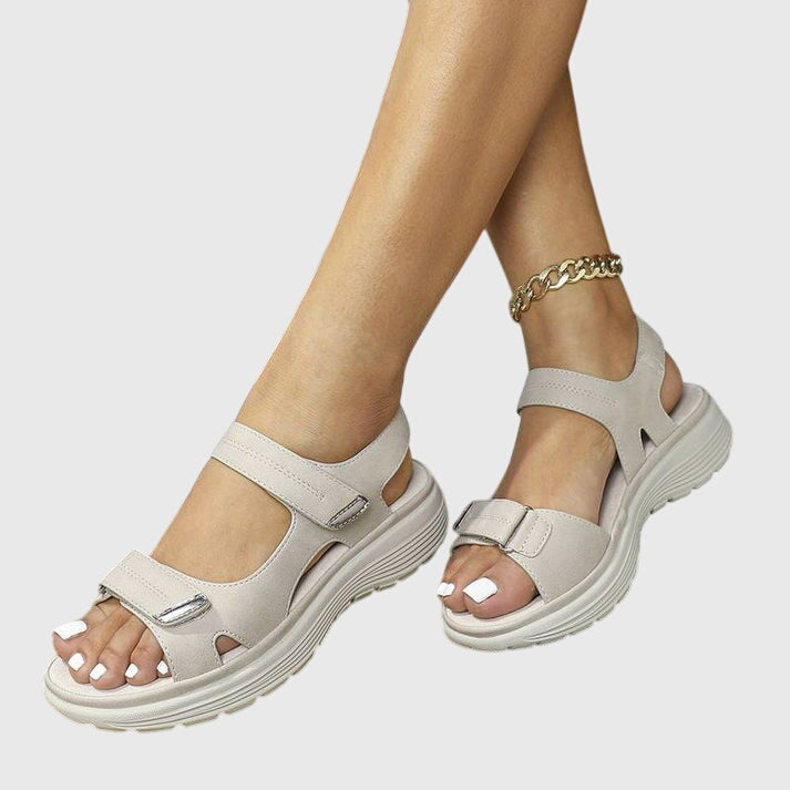 Calline - Sandali con Cinturino Regolabile e Comfort Ottimale