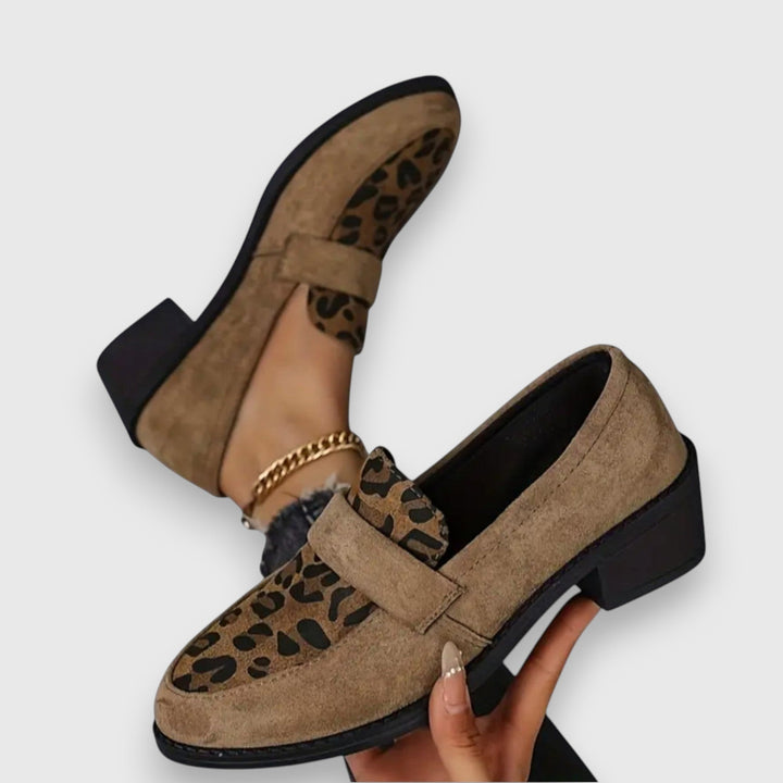 Brunika – Comfy Slippers
